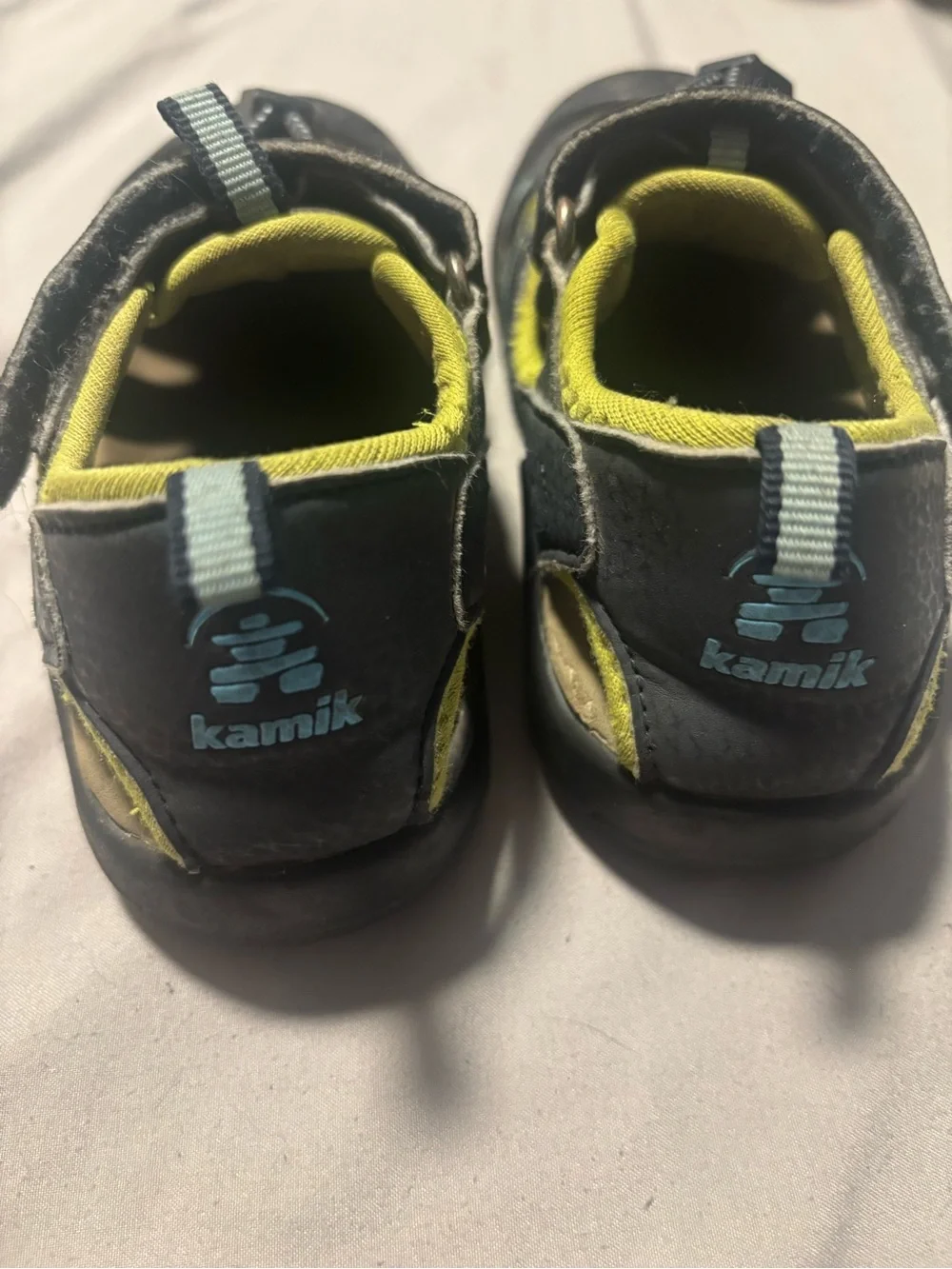 Kamik Kids Gray and Lime Green Outdoor Hook-and-Loop Sandals